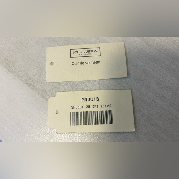 Authentic Vintage Louis Vuitton Epi Speedy 25 in Lilas color. - Picture 14 of 15
